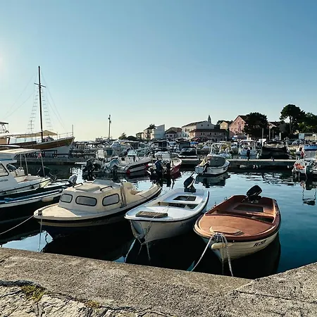 Pearl Of The Biograd مكان تخييم 4*
