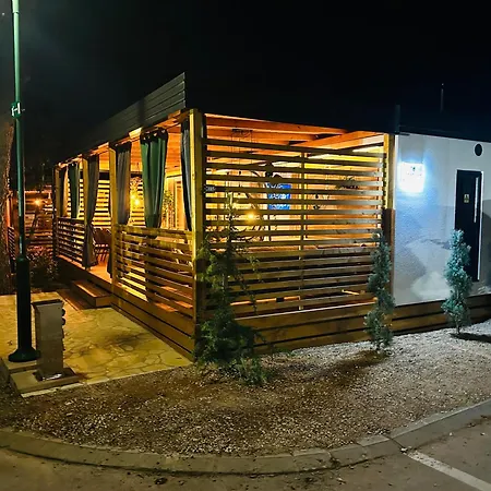 Pearl Of The Biograd مكان تخييم 4*