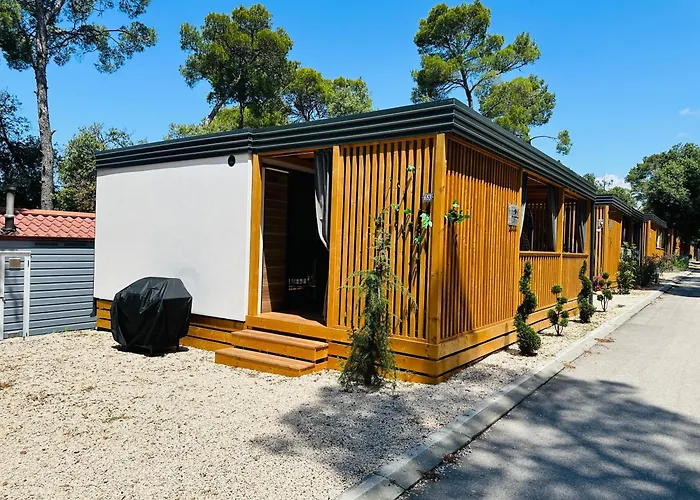 Pearl Of The Biograd Кемпинг 4*