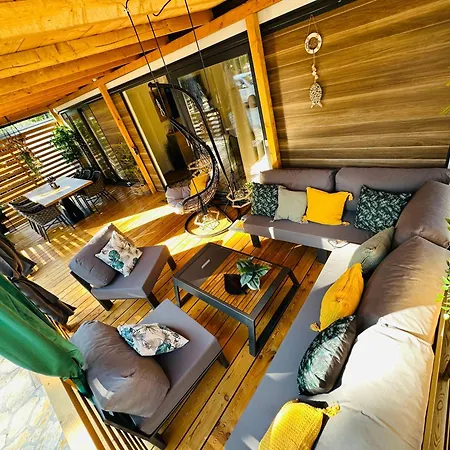 Kemp Pearl Of The Biograd