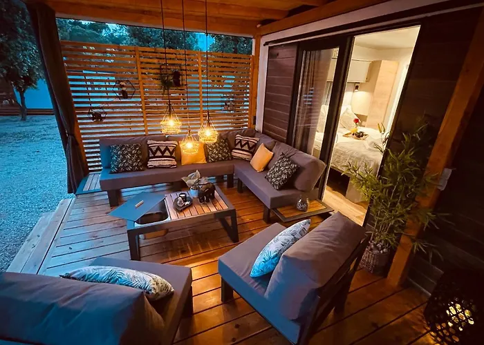 Pearl Of The Biograd Kamp