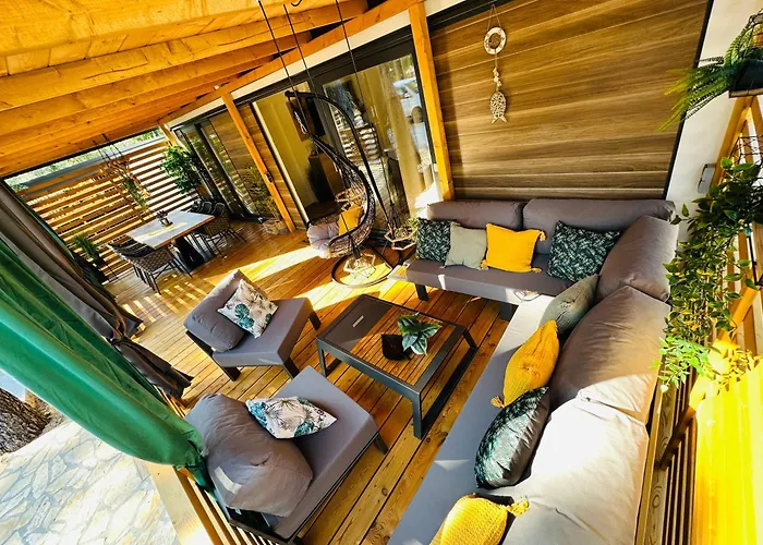 Kamp Pearl Of The Biograd